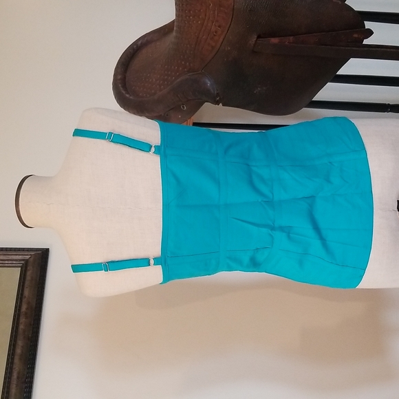 Divine Etcetera Camisole Tank with adjustable straps medium - Picture 2 of 6